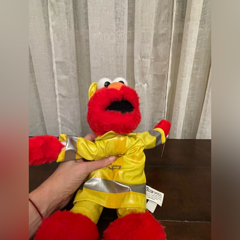 Firefighter Elmo